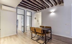 Apartment next to Gran Vía- Madrid Center
